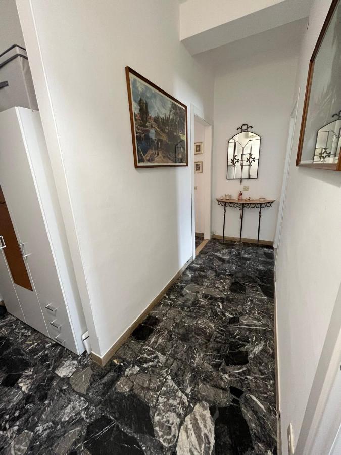 App Di Myro Apartment Reggio Emilia Bagian luar foto